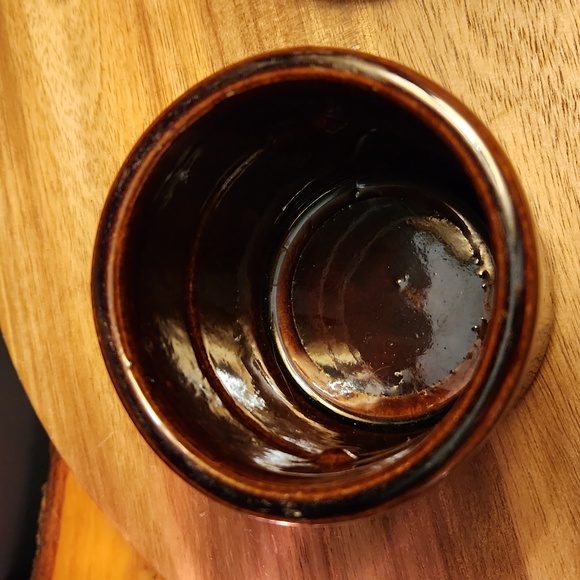 4in Small Brown Crock with metal snap lid Vintage - Picture 4 of 7